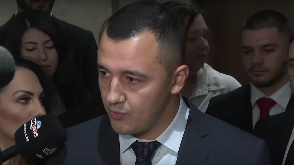 БСП: И в момента водим разговори с ПП-ДБ