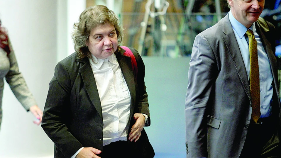 Пеевски изненада Бойко Борисов (Обзор)