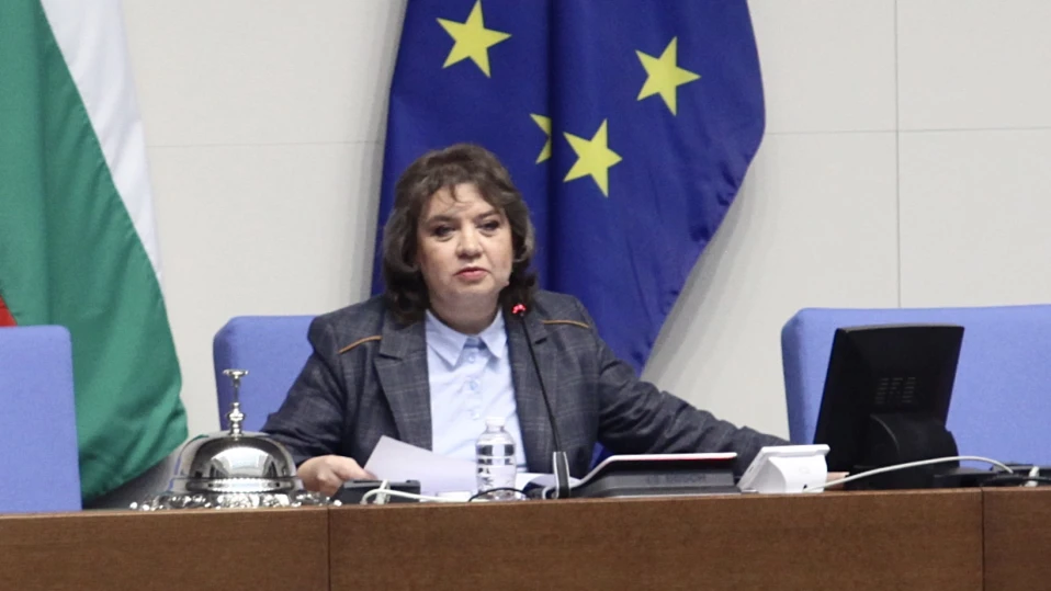 Доц. Киселова за това дали е готова за служебен премиер: От отговорност не бягам