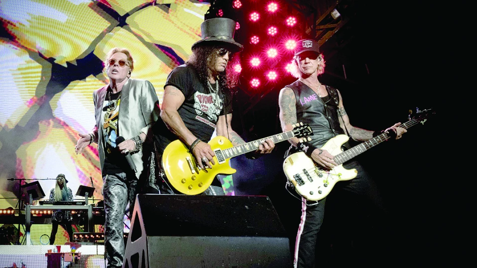 Guns N’ Roses с концерт на стадион „Васил Левски“ през юли