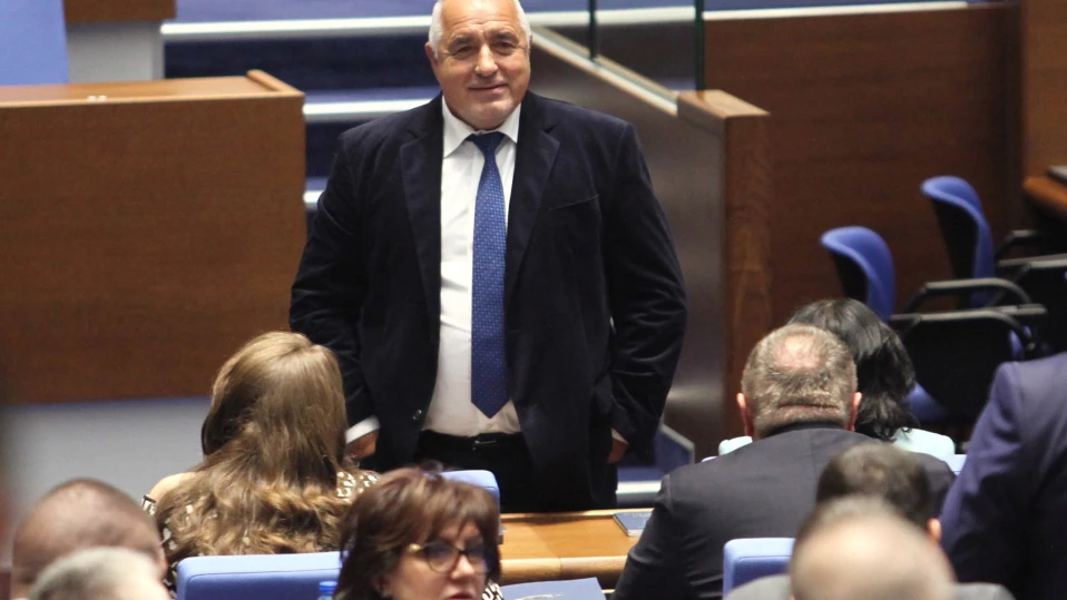 До Коледа решават за кабинет