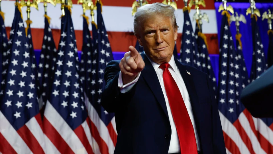 NBC News: Екипът на Тръмп обсъди прекратяването на конфликта с Белия дом и Украйна