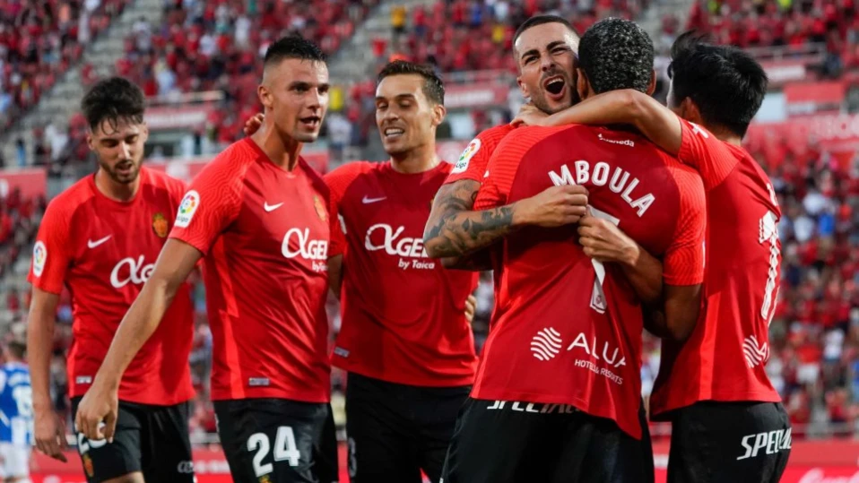 Майорка надигра Жирона с 10 души на терена