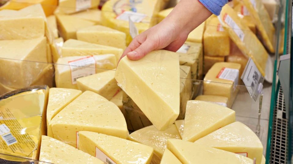 Вдигат цените на млечните продукти