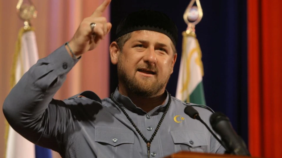 Кадиров призова за затваряне на салони за красота в Чечения с неподходяща реклама