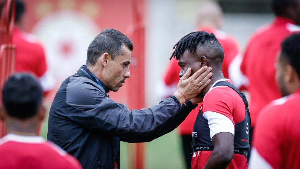 Джеймс Ето’о няма да играе в първия официален мач на ЦСКА през пролетта