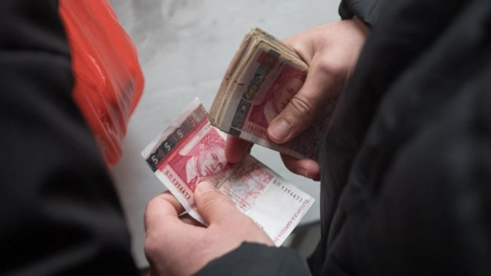 Дават 13 на сто повече пари за пенсии