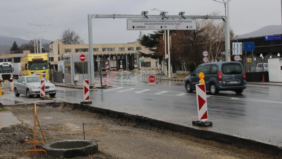 На "Кулата" ще има допълнително пътно платно