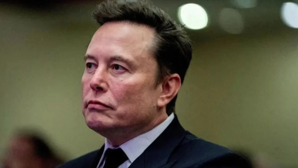 Мъск смени името си в социалната мрежа „Х“