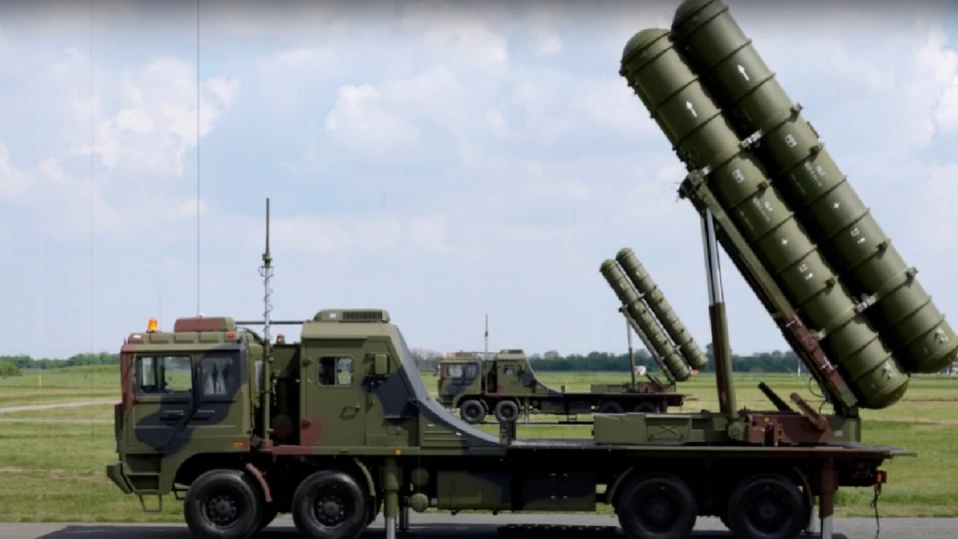 Military Watch: Сърбия вече разполага с една от най-добрите в Европа ракетни мрежи земя-въздух - китайските HQ-22 (ВИДЕО)