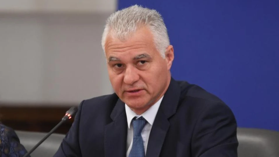 Има напрежение и радикализация в центровете за мигранти у нас, предупреди шефът на ДАНС