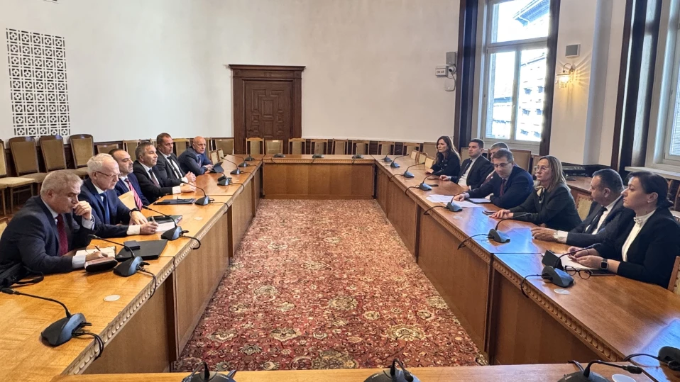 ПГ на "ДПС - Ново начало" се ангажира с решаването на най-наболелите проблеми на работодателите, защото сигурността за бизнеса означава спокойствие за хората