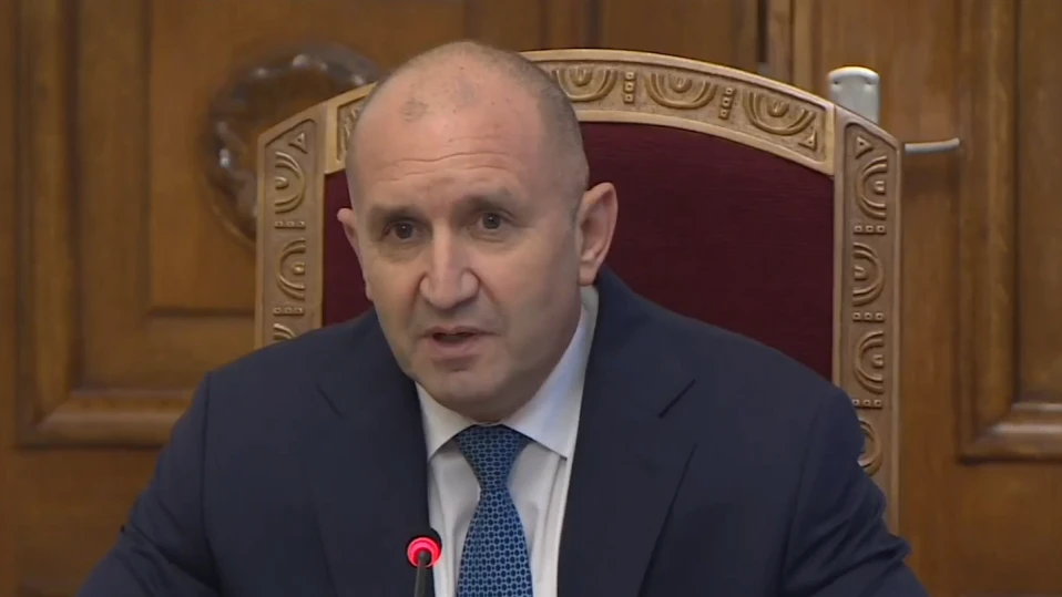 Радев обявява кога ще връчи мандат за съставяне на правителство