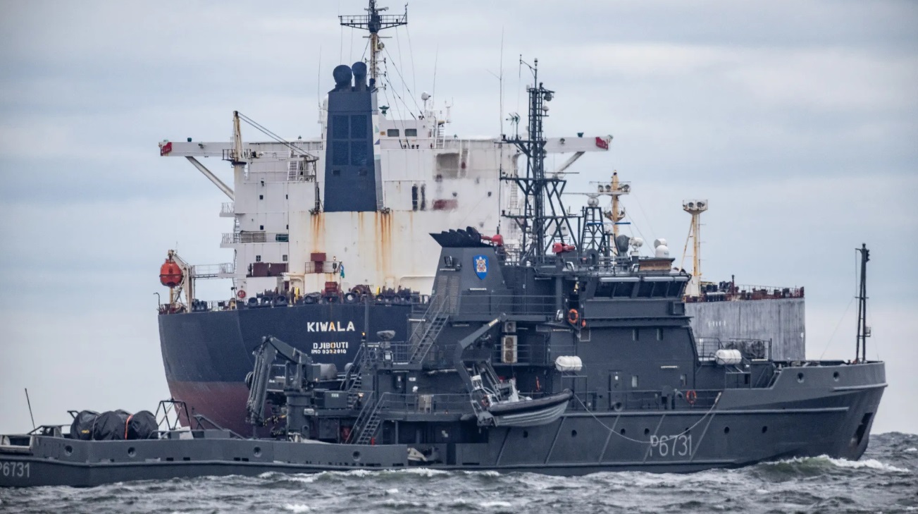 Естония задържа танкер от руския сенчест флот в Балтийско море