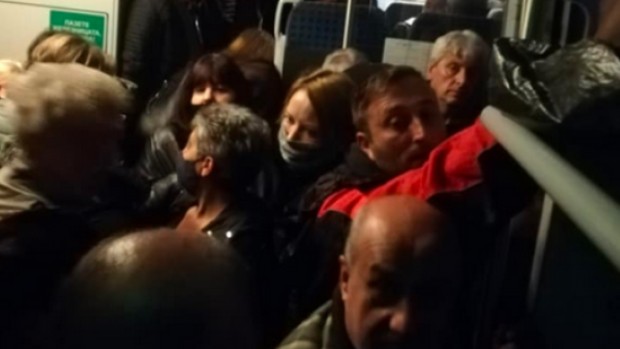 Вицепремиерът Гроздан Караджов се извиниВицепремиерът и министър на транспорта и