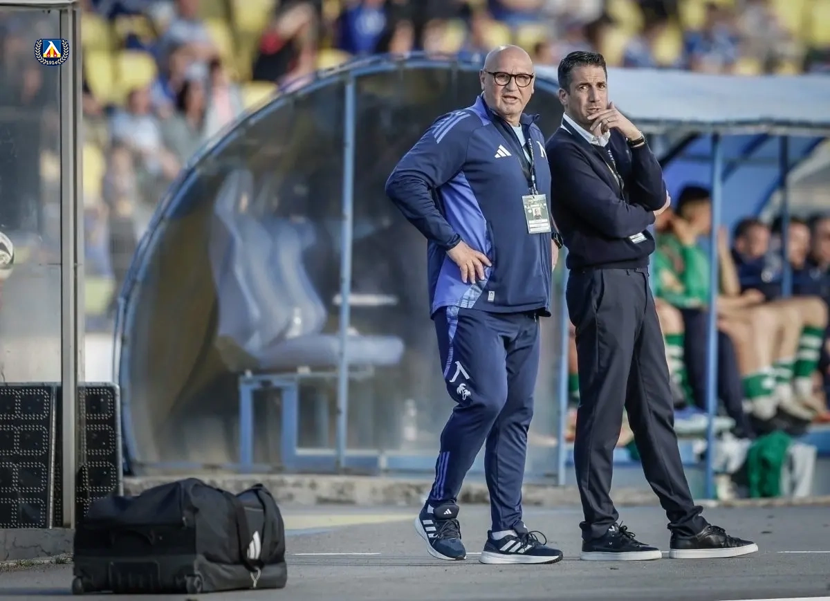 Надеждата за по добри резултати след треньорския рестарт в Левски през