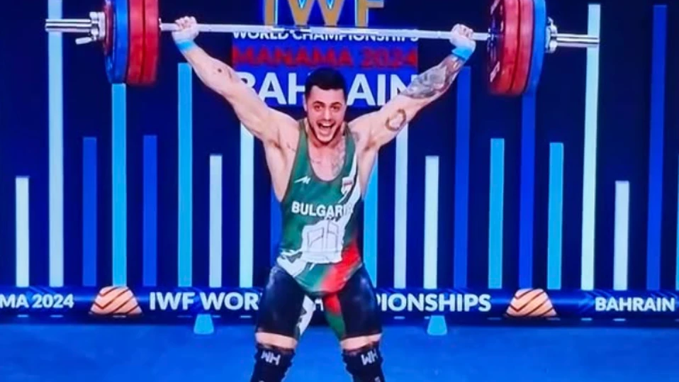 Разминаванията около новия договор на Карлос Насар с Федерацията по