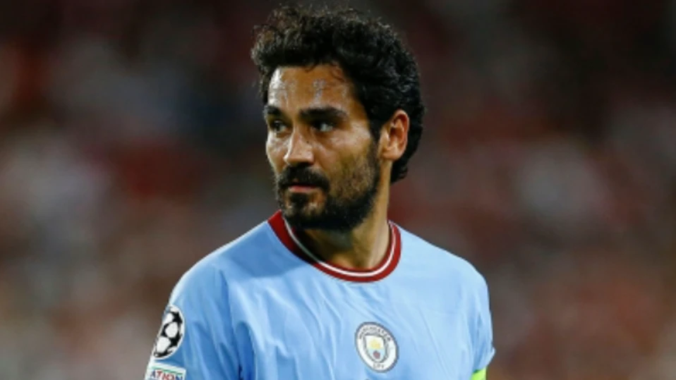 Мениджърът на Манчестър Сити Пеп Гуардиола намекна че полузащитникът на