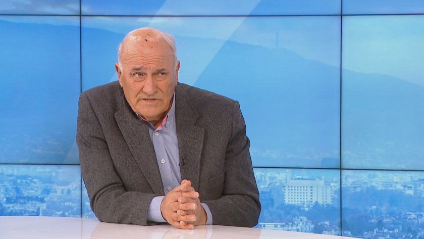 Как дарени от България къщички за бежанци подслониха социално слаби