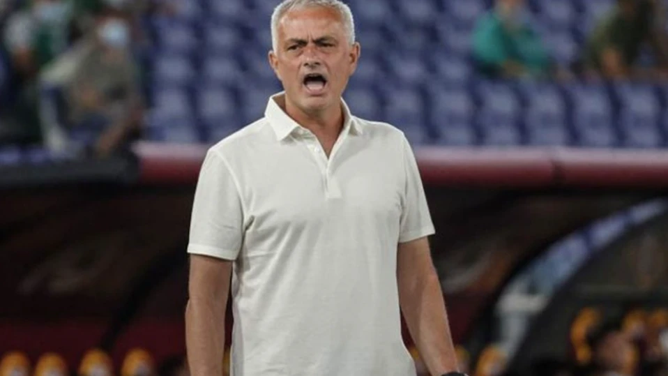 Един от най популярните треньори днес Жозе Моуриньо може в близко