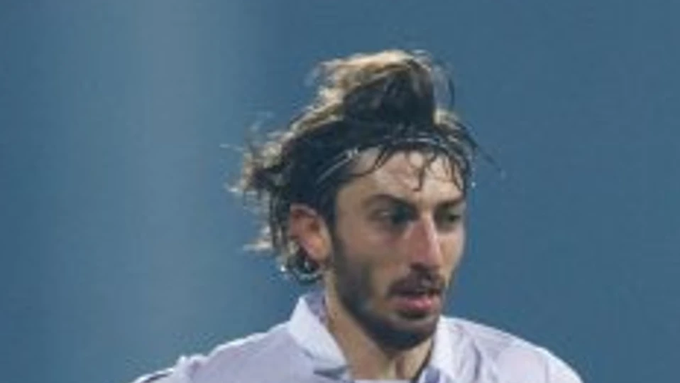 Старши треньорът на Левски Хулио Веласкес избра 20 те футболисти за