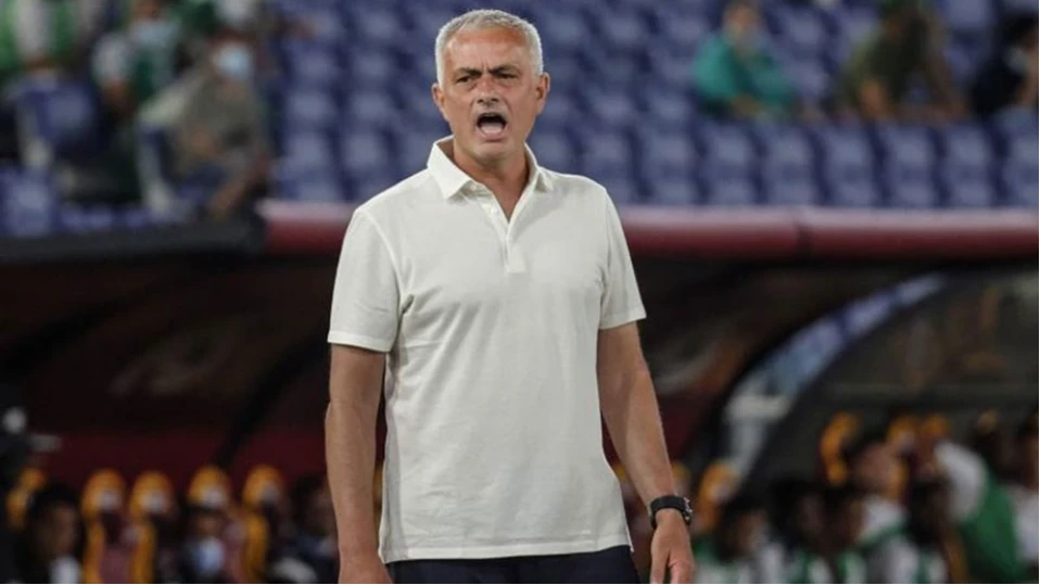 Световният и европейски шампион с Испания Франсеск Фабрегасе възможно да