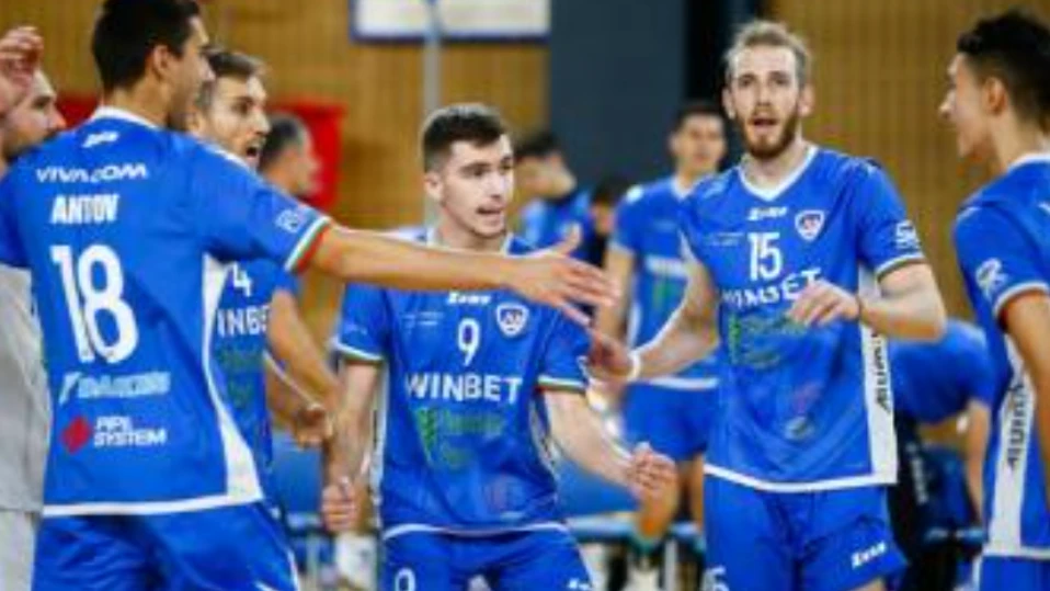 Левски победи Локомотив Авиа с 3 0 25 20 25 17 25 20 в