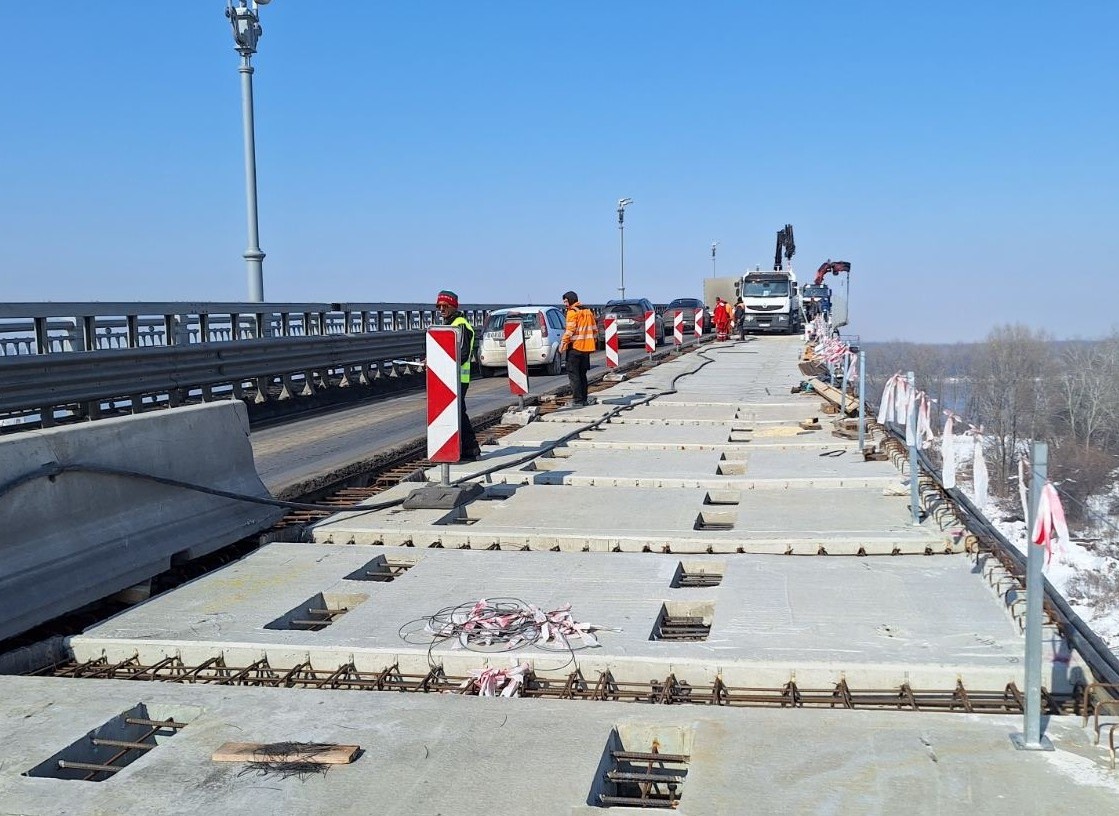 На 30 април сряда между 8 ч и 17 ч