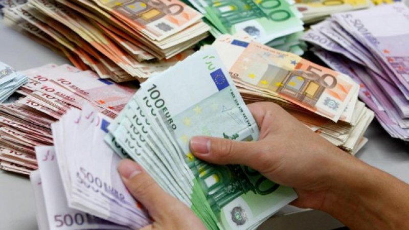 България е изтеглила около 4 млрд евро нов дълг от