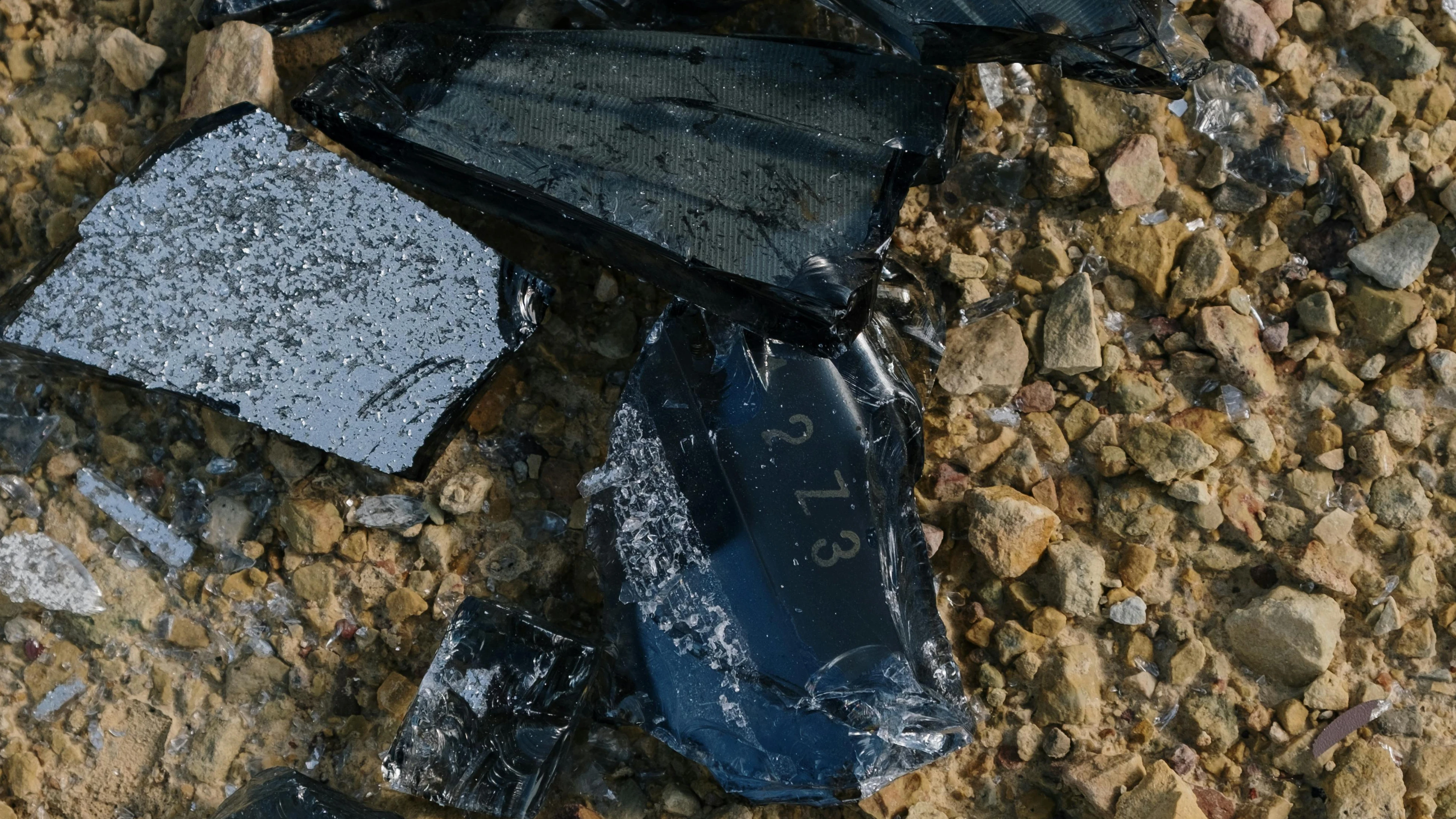 Създадени от човека материали се включват в природните системиПроцесът протича