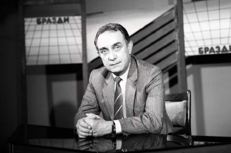 След кратко боледуване на 88 години почина д р Петър Карагьозов В