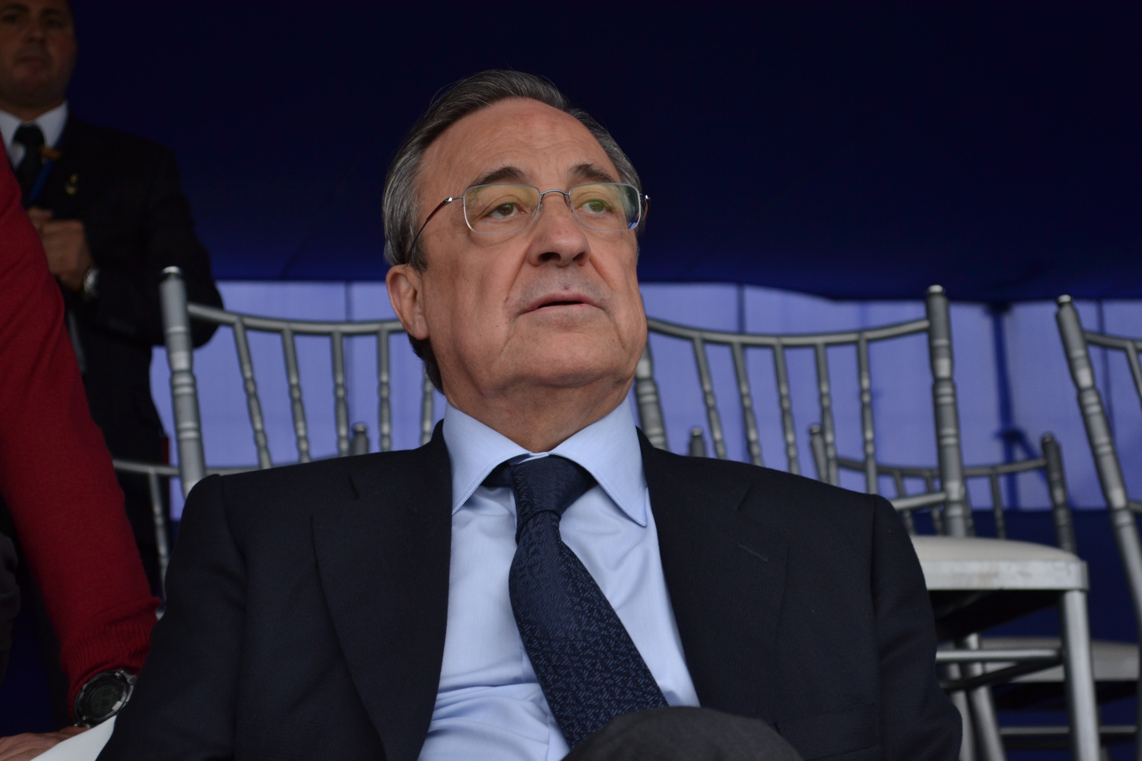 Шест звезди са нарочени за спешна продажба от Реал Отпадането