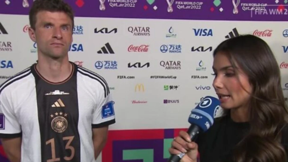 След края на сезона легендата на германския футбол Томас Мюлер