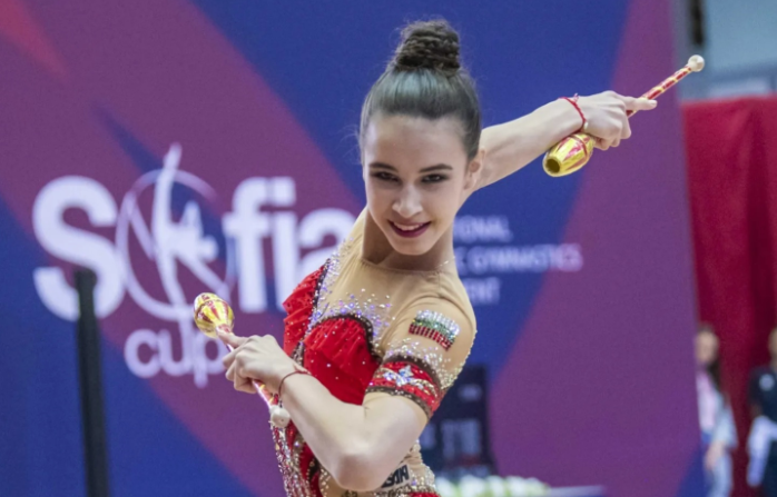 Бившата националка по художествена гимнастика Елвира Краснобаева се яви под