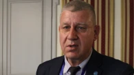 Вилис Цуров