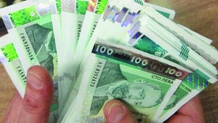 Пишат нов Закон за потребителския кредитЩе бъдат забранени заблуждаващи реклами