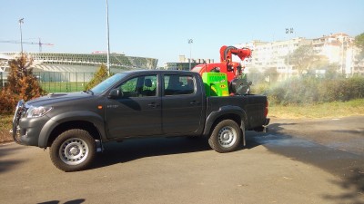 Нашествие от рояци край езерото ВаяВъв връзка със зачестилите сигнали