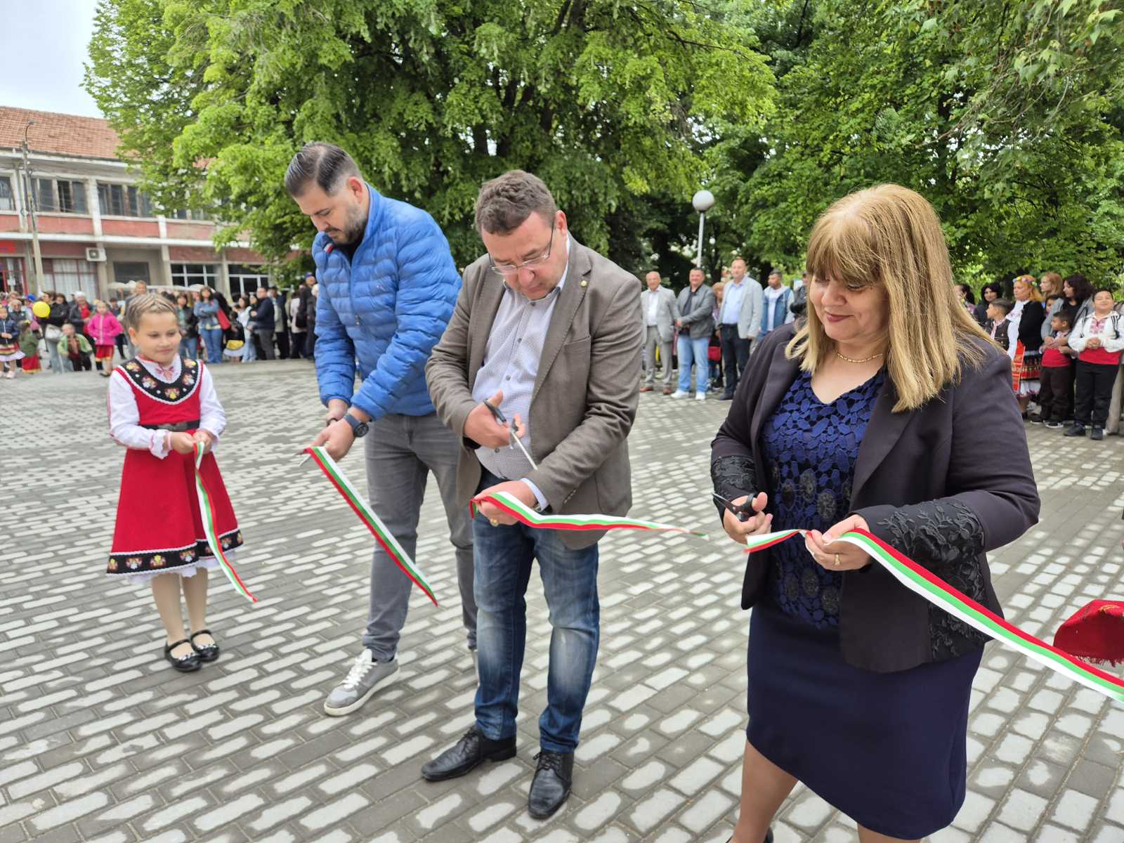 Откриха две обновени читалища в община Свищов след успешното реализиране