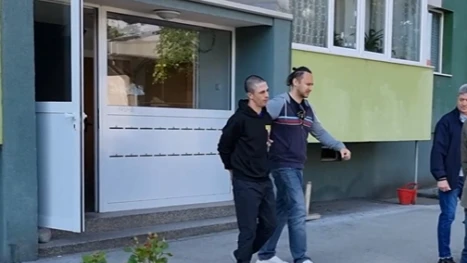 При спецакцията във Враца: Задържаха две момчета за разпространение на антидемократична и фашистка идеология