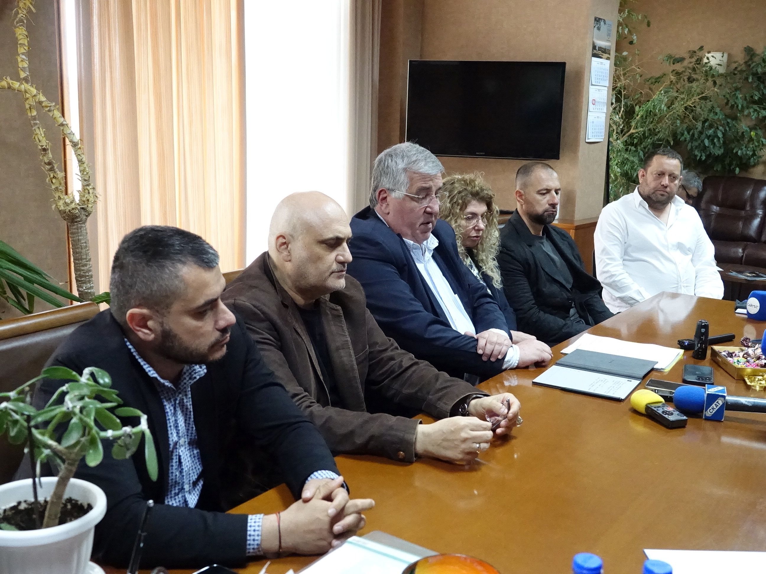 Съветници поискаха диалог с администрацията за изчистване на спорни въпроси Бюджетът