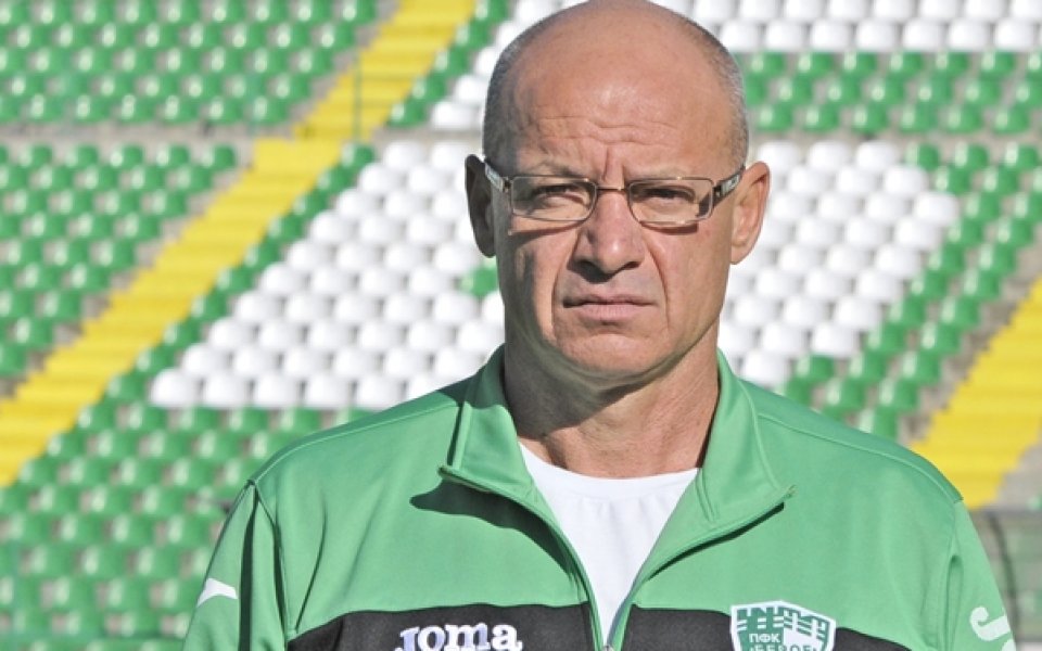 Два кръга педи края на първенството Берое смени треньора си