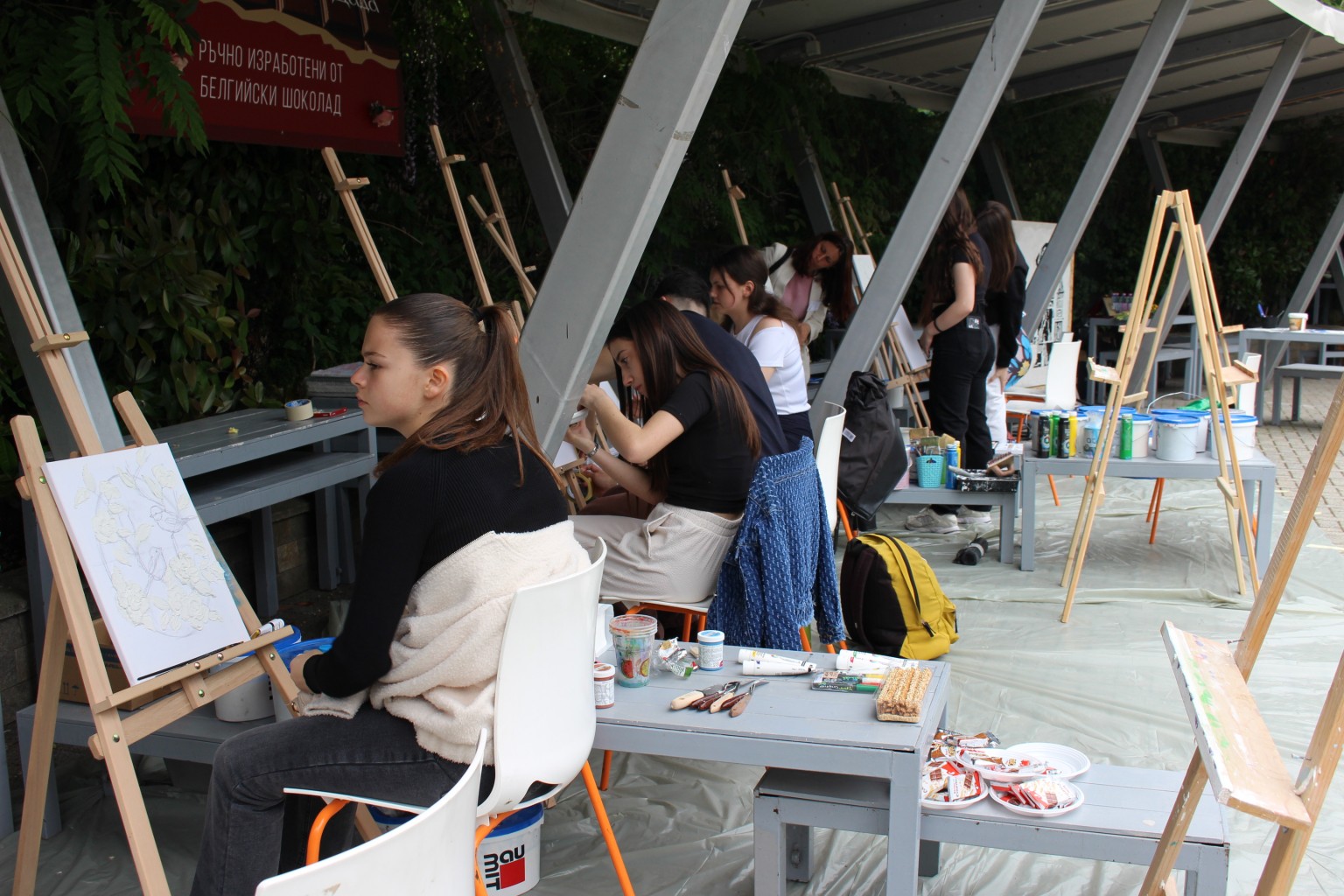 Някога подготвяла кадри за Нигерия и Виетнам13 души допринесли за