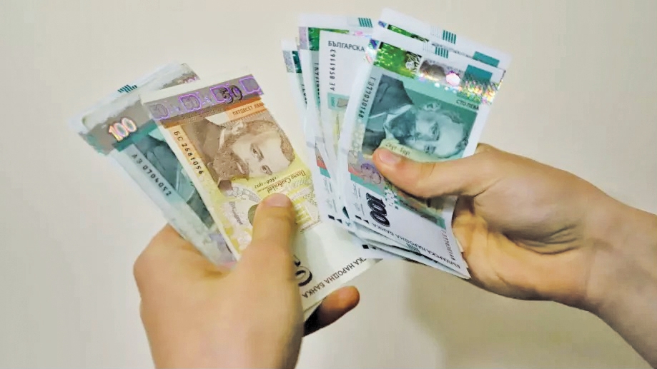 Живеем с малко над 1000 лв на месецРазчитаме по малко на