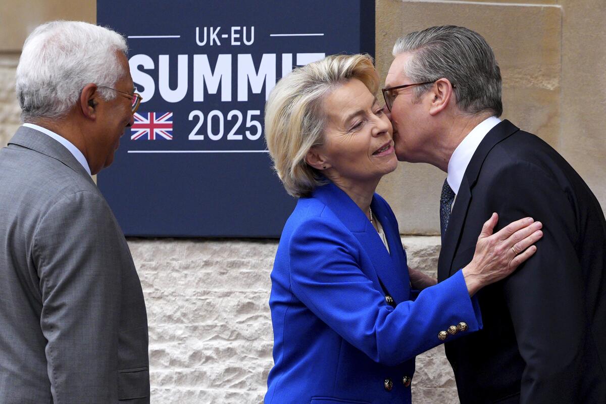 Великобритания поднови връзките с ЕСБританското правителство съобщи че е сключило