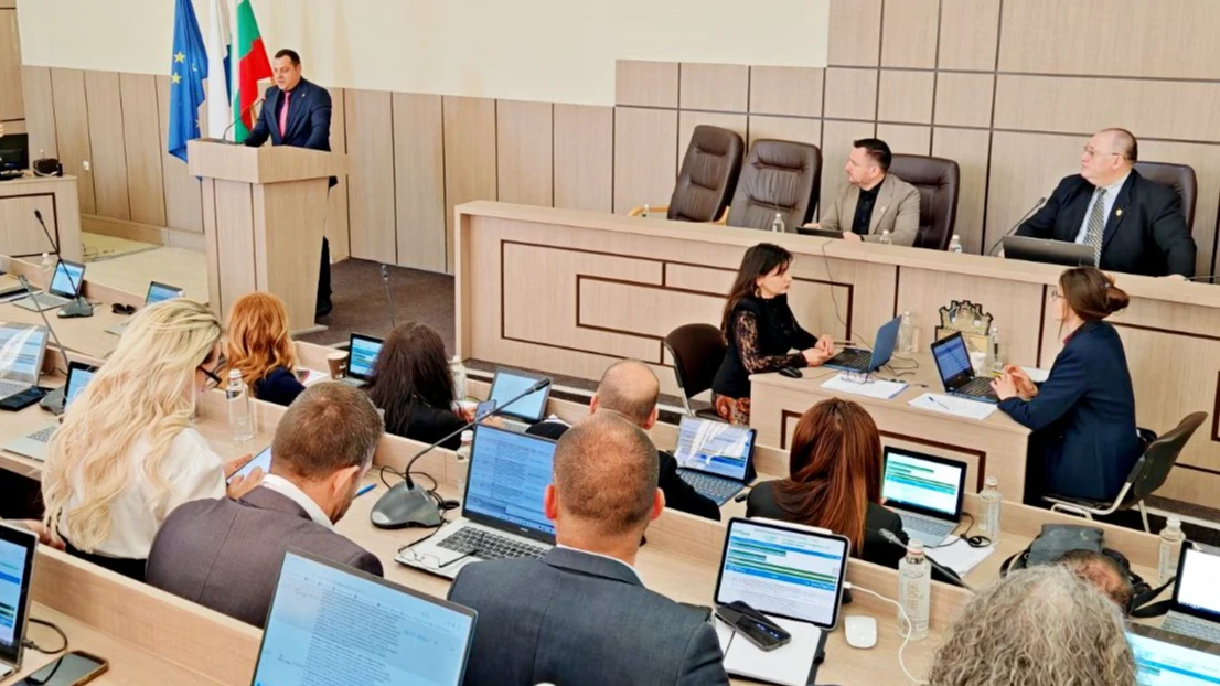 Новата детска болница ще обслужва пациенти от Югоизточна България Хеликоптери ще