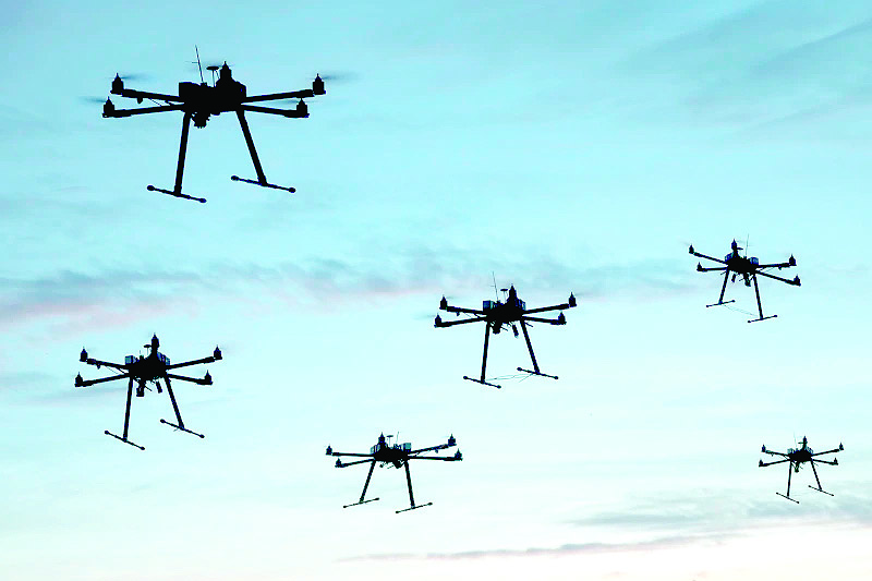 Класическите армии отиват в миналото бойните самолети командват ята