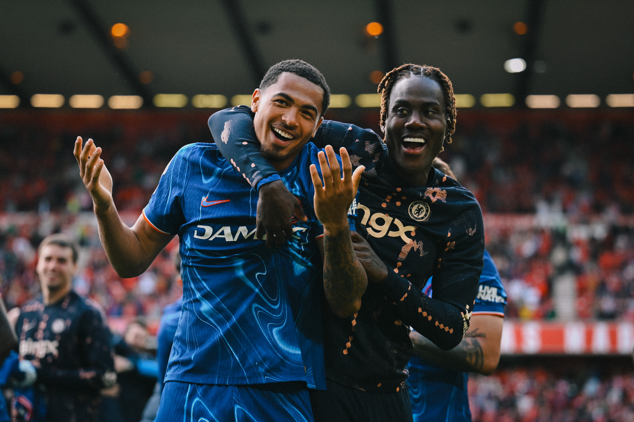 Челси е само на един мач от световен рекорд Ако