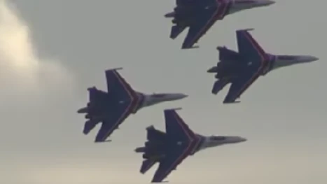 Су-57Е влиза на въоръжение: Русия обявява крачка напред в бойната авиация