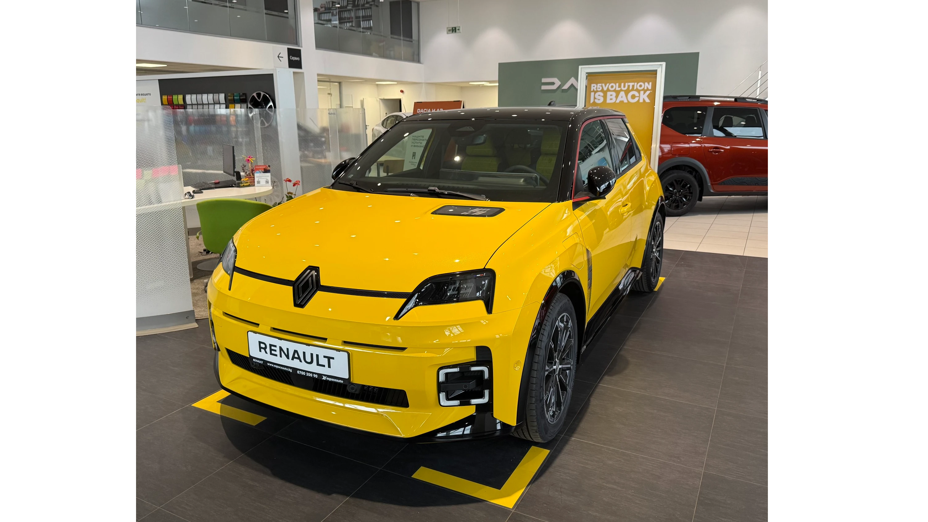 На 7 ми юни шоурумът на Еспас Ауто ще се превърне