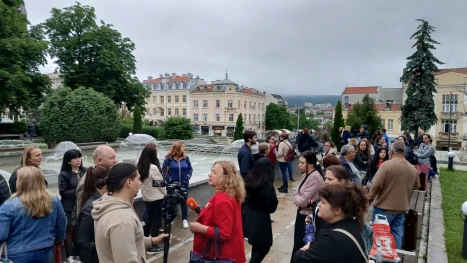 Мирен протест в защита на шуменка, издирвана от САЩ с червена бюлетина